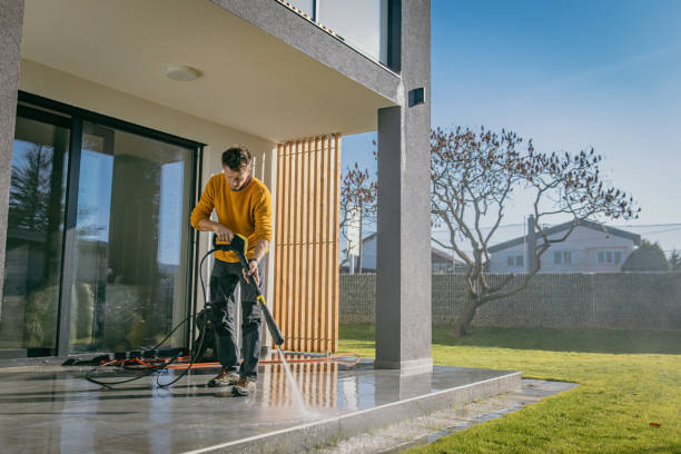 Best Pool Deck Cleaning  in Lilburn, GA